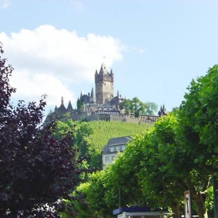 Romantic Holiday Apartment In The Heart Of Cochem Exterior photo