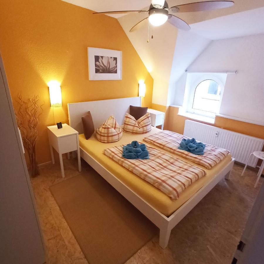 Romantic Holiday Apartment In The Heart Of Cochem Exterior photo